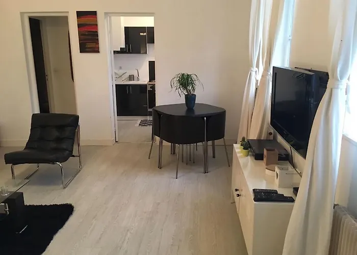 La Maison Du Bonheur *